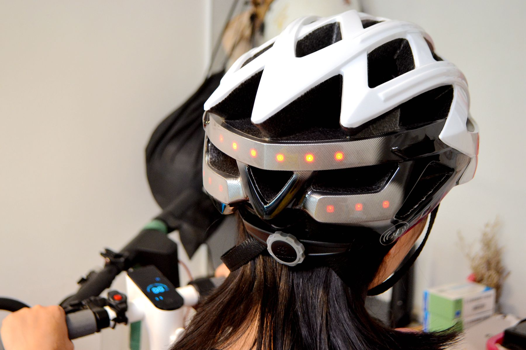 支持鸿蒙智联，Helmetphone智能头盔体验  第16张