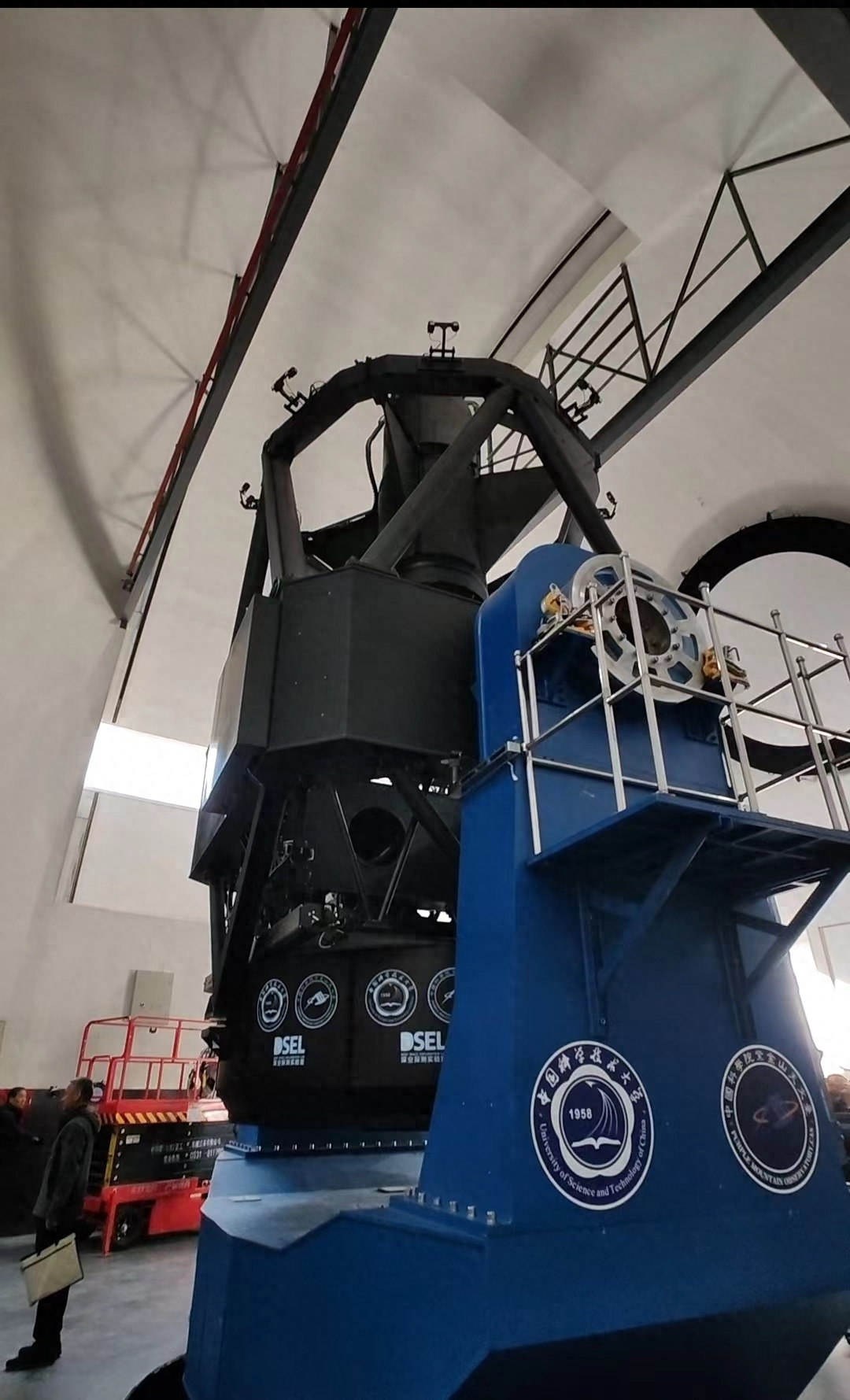 墨子巡天望远镜正式投用，首光照片公布！记者现场探访，背后有成都科技力量  第3张
